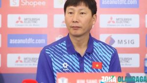 Great Tanda Handuk Putih Staf Pelatih Vietnam U-23