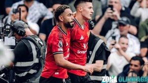 Fulham Super Gagalkan Kemenangan MU Skor Seri 1-1
