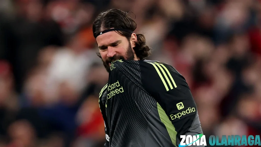 Alisson Becker Happy Tanggal Main, Akhir 30 April